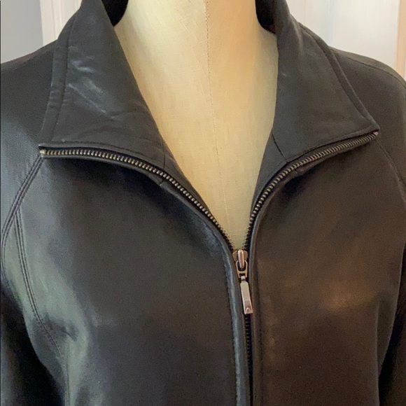 Liz Claiborne leather jacket - Picture 2 of 6